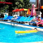 Seren Sari Hotel