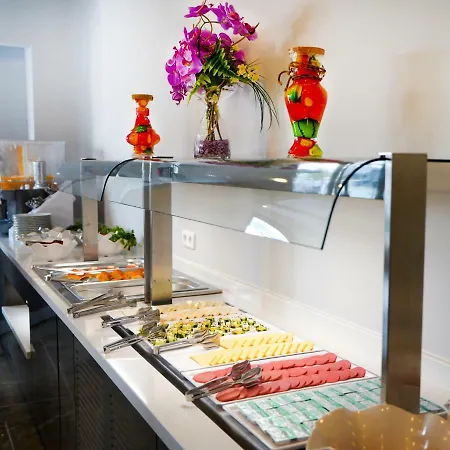Seren Sari Hotel 3*