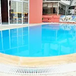سيرين ساري فندق 3*
