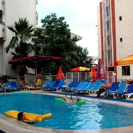 Szálloda Seren Sari 3*